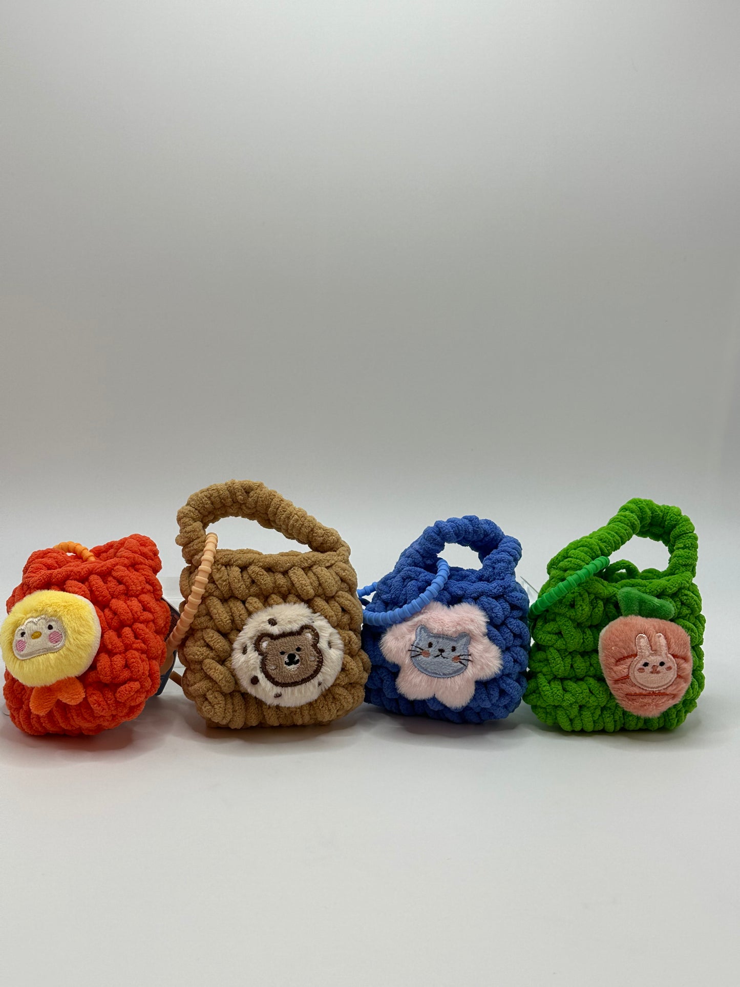 Hand-woven storage bag