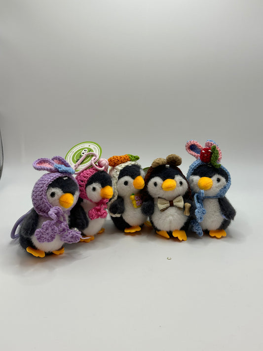Penguin pendant